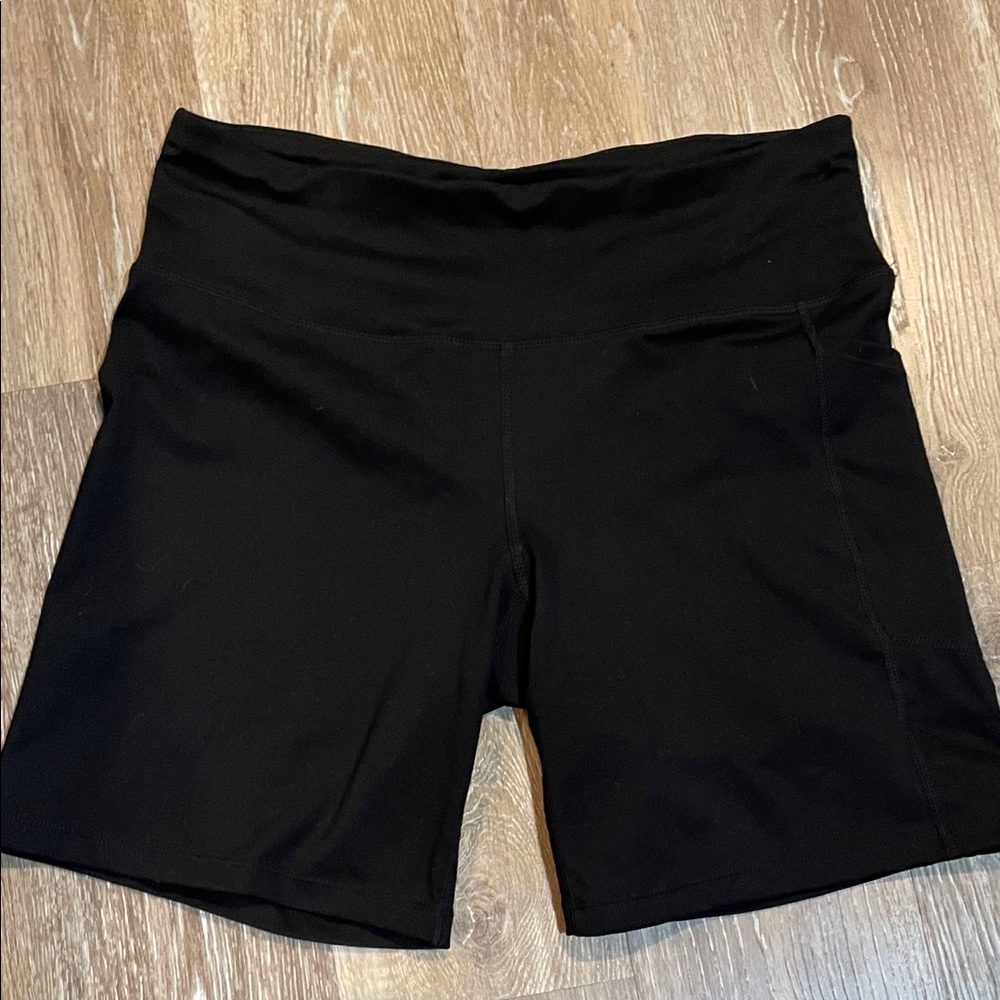 DKNY Women's Spandex Black Bike Shorts